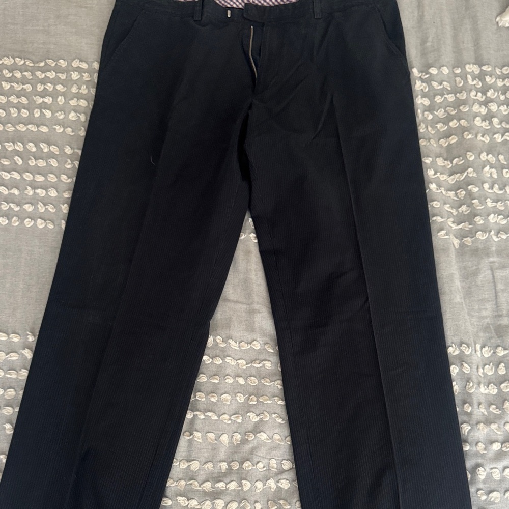 Hugo Boss Elegant Black Dress Pants